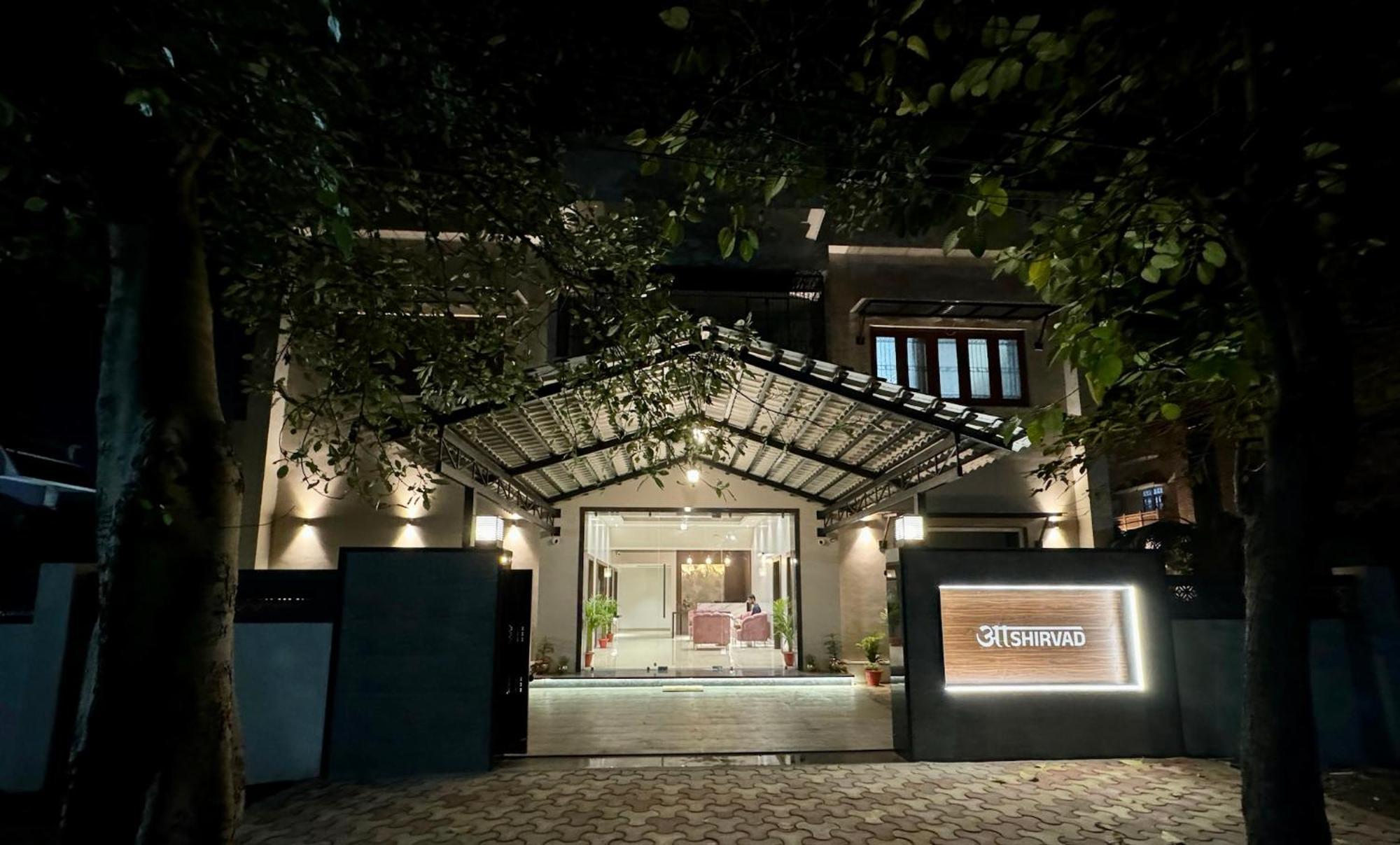 Ashirvad Homestay Варанаси Экстерьер фото